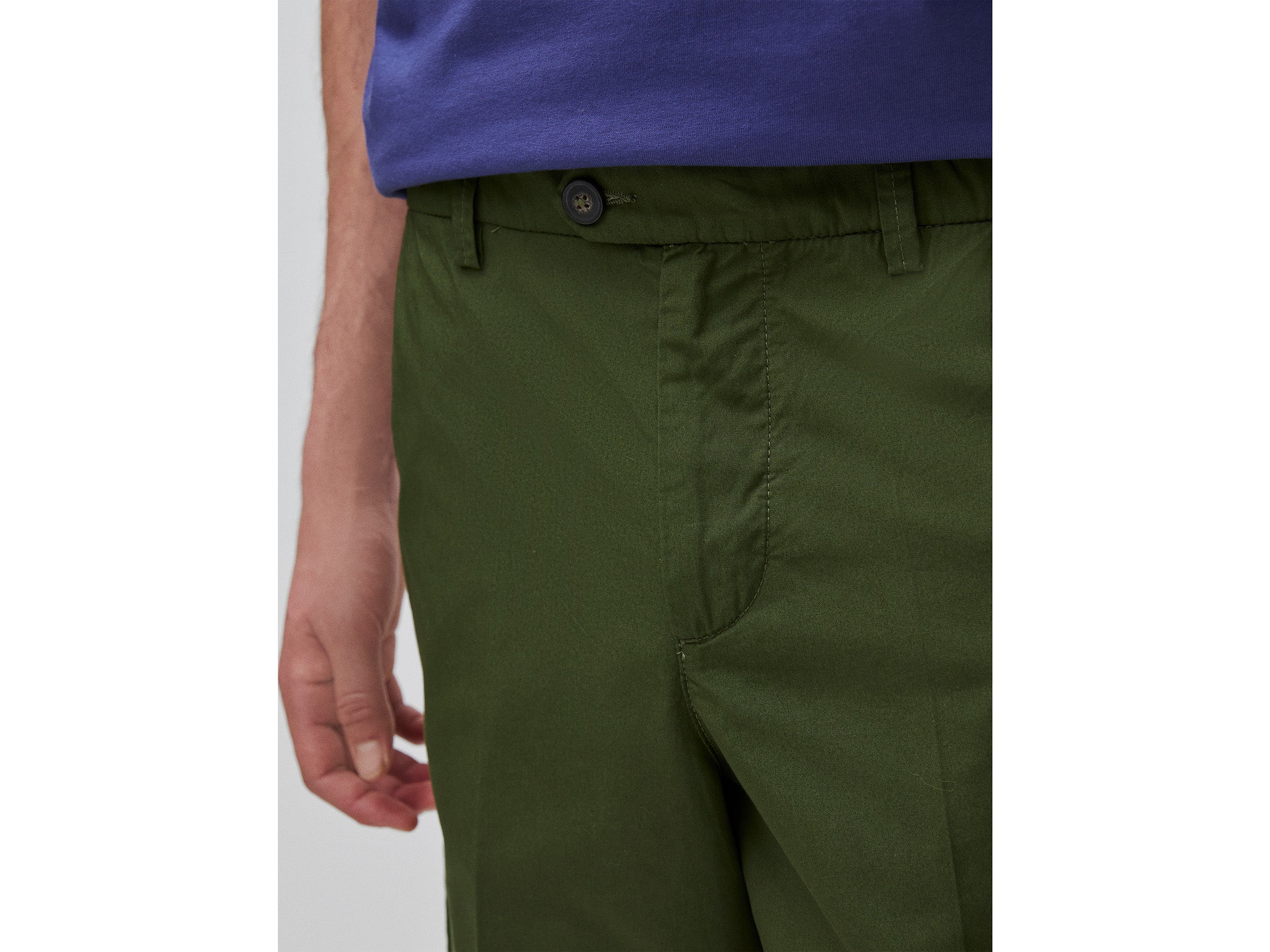 Bermudas chino em algodão leve - ucb_image_FY