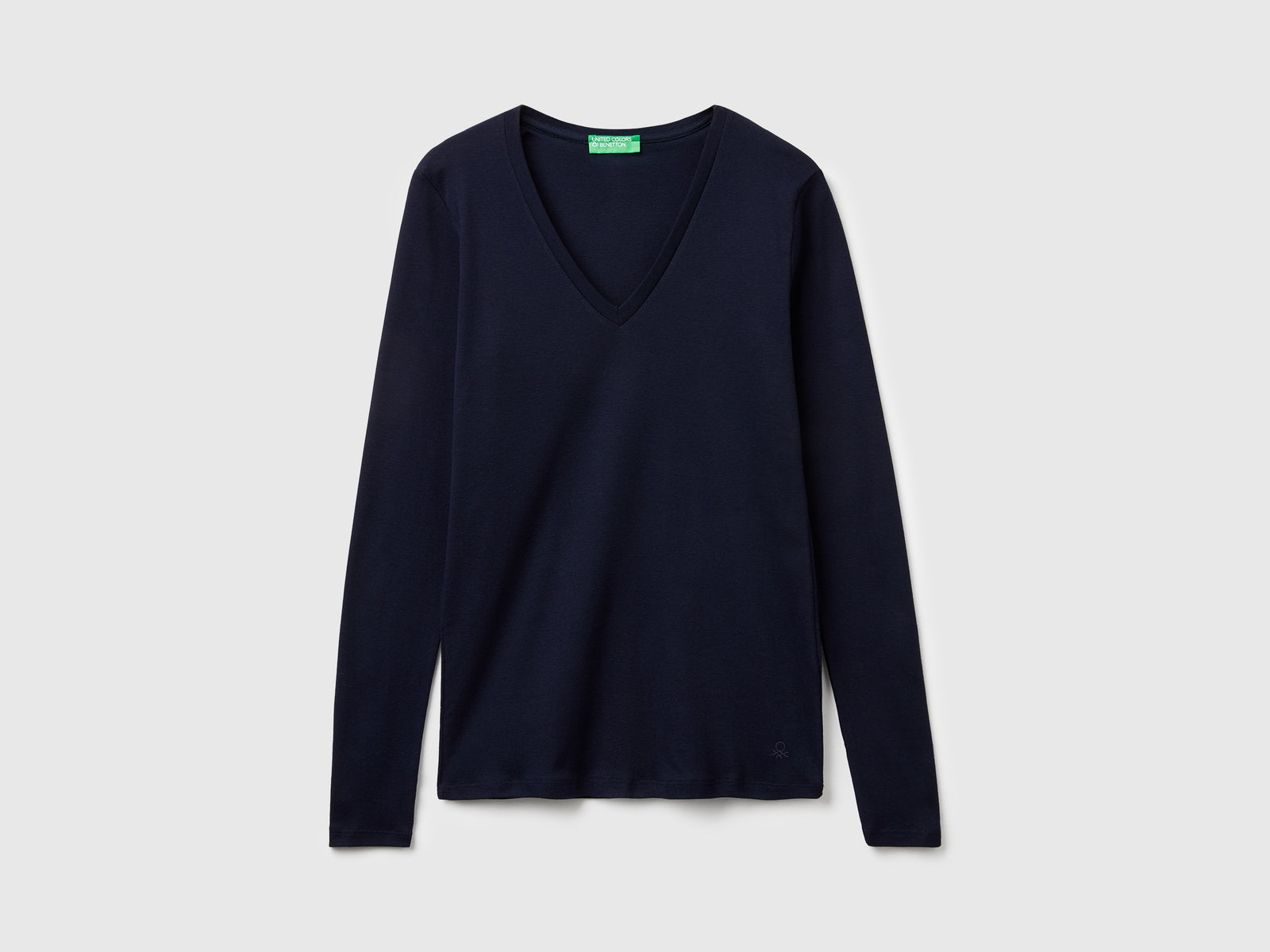 T-shirt azul-escuro com decote em V - ucb_image_FS