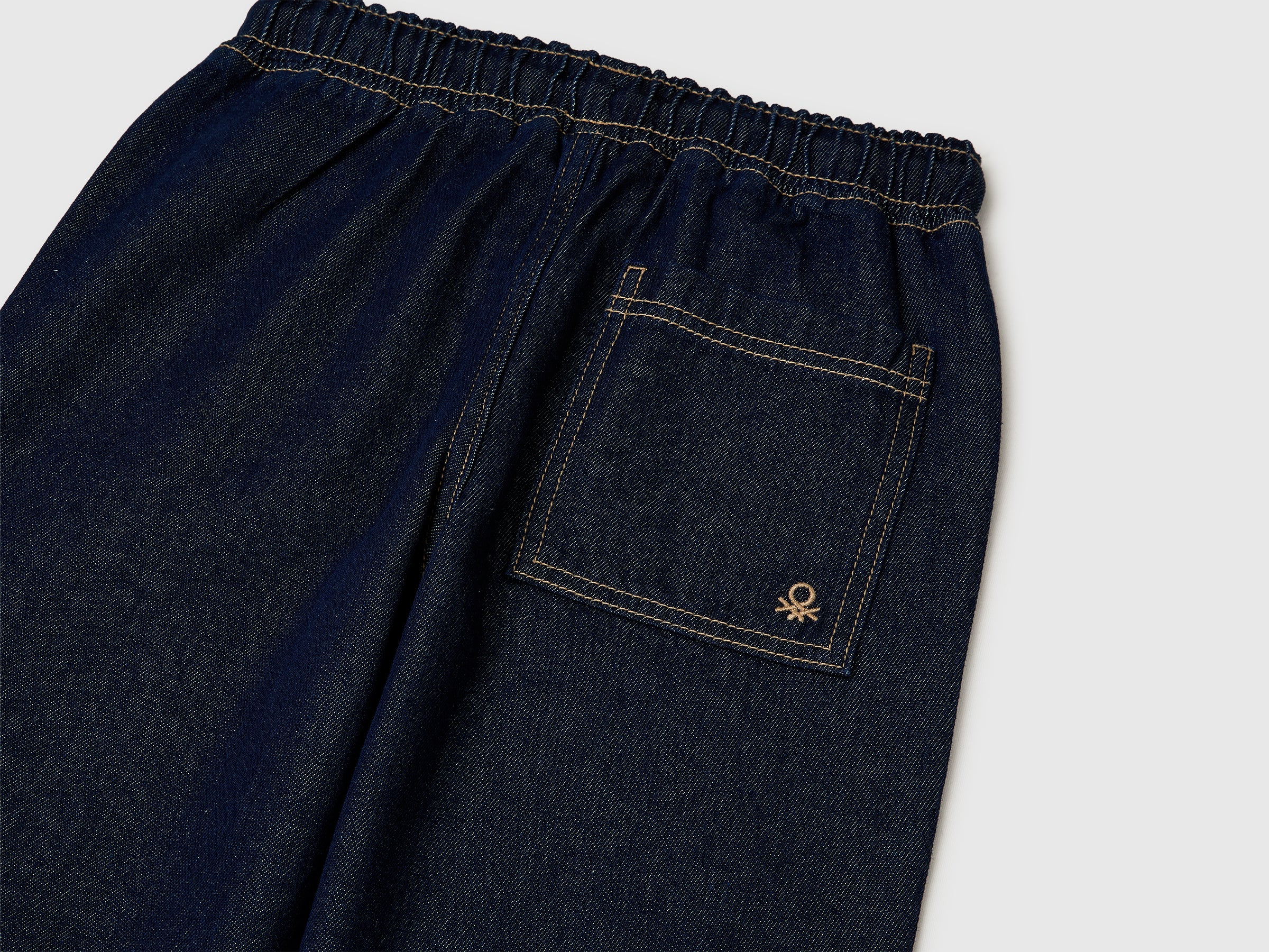 Jeans estilo joggers - ucb_image_DS1