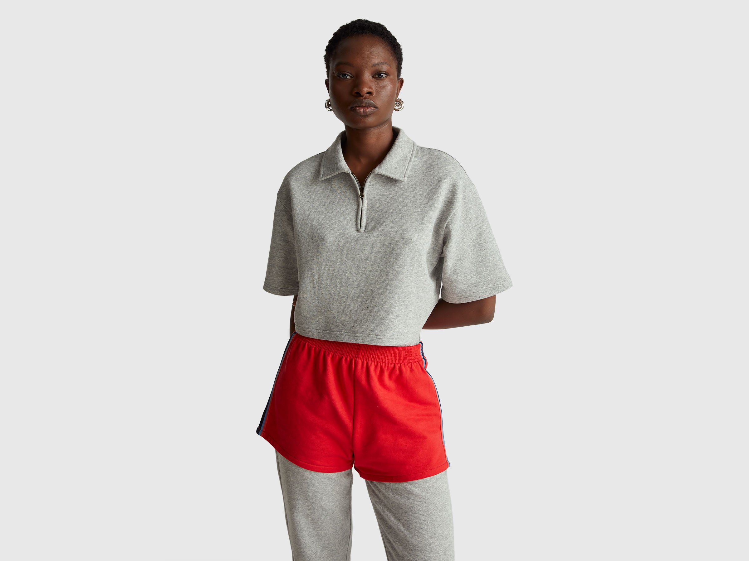 Polo cropped com fecho de correr Stranger Things - ucb_image_F
