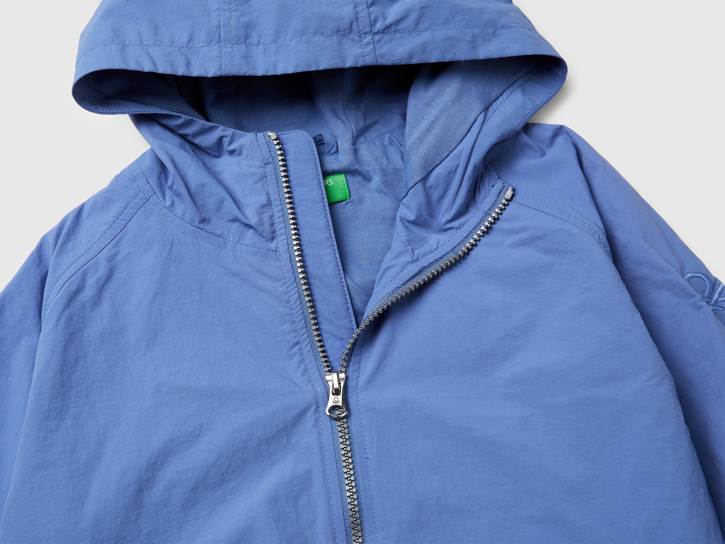 Nylon jacket - ucb_image_DS1