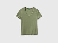 Ribbed V-neck T-shirt - ucb_image_FS