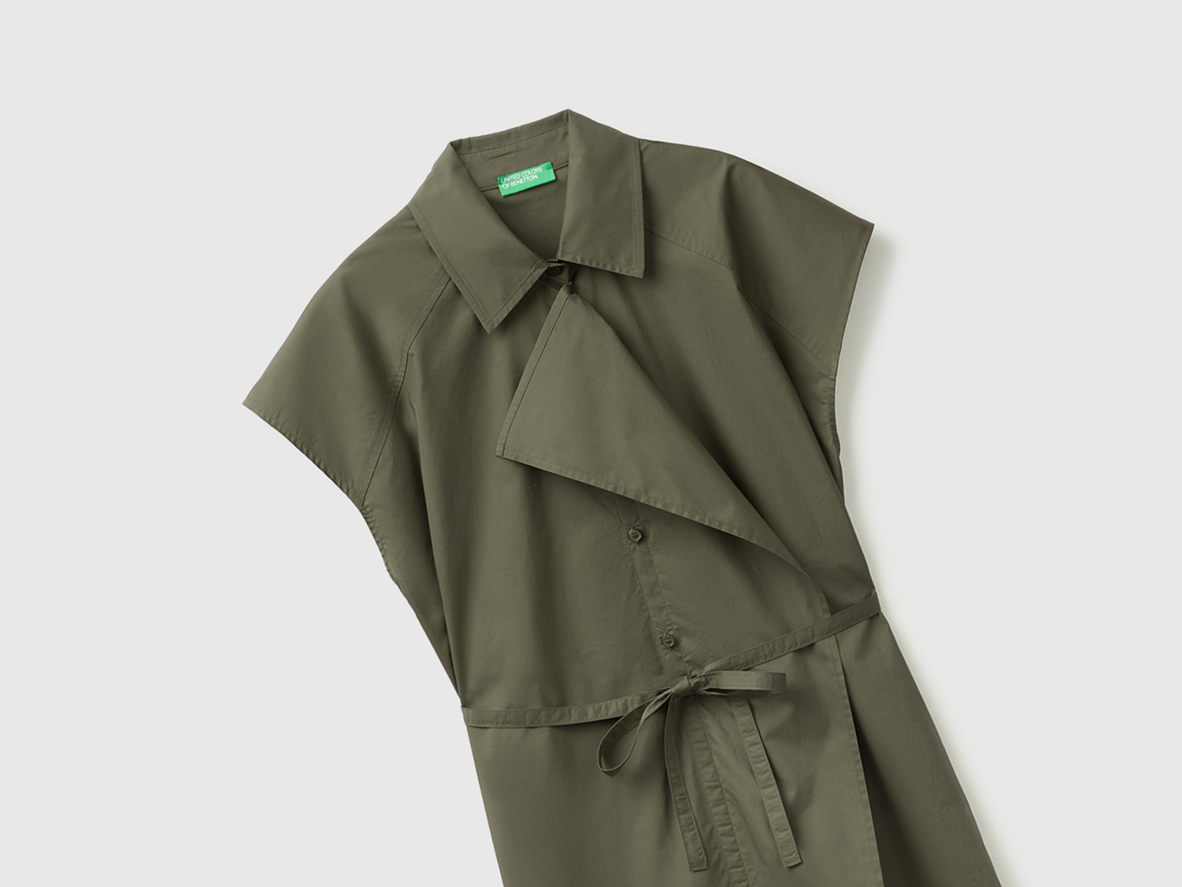 Chemise sem mangas - ucb_image_FY