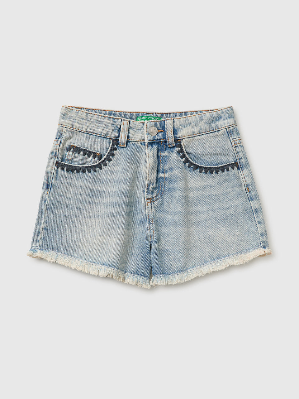 Denim shorts with embroidery - ucb_image_FS