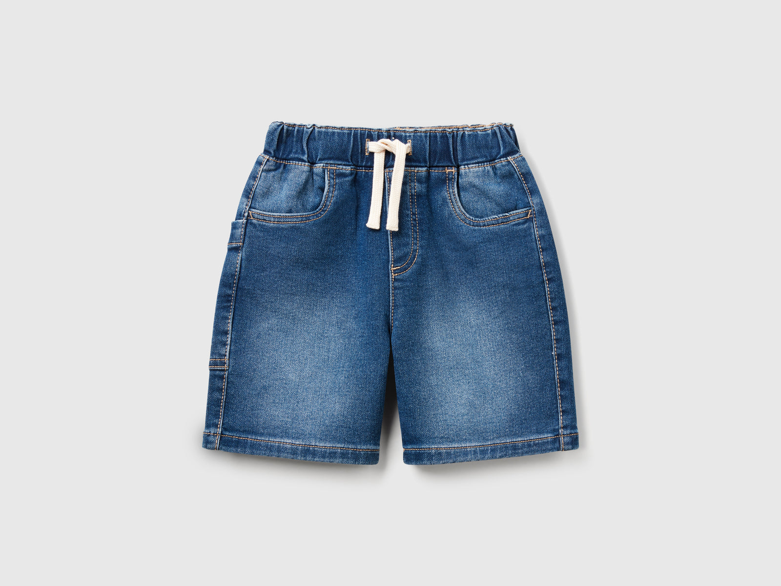 Shorts in denim elasticizzato - ucb_image_FS