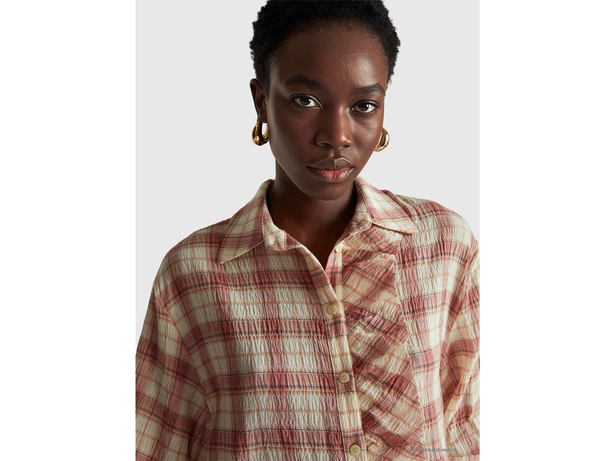 Camisa aos quadrados com folhos - ucb_image_FY