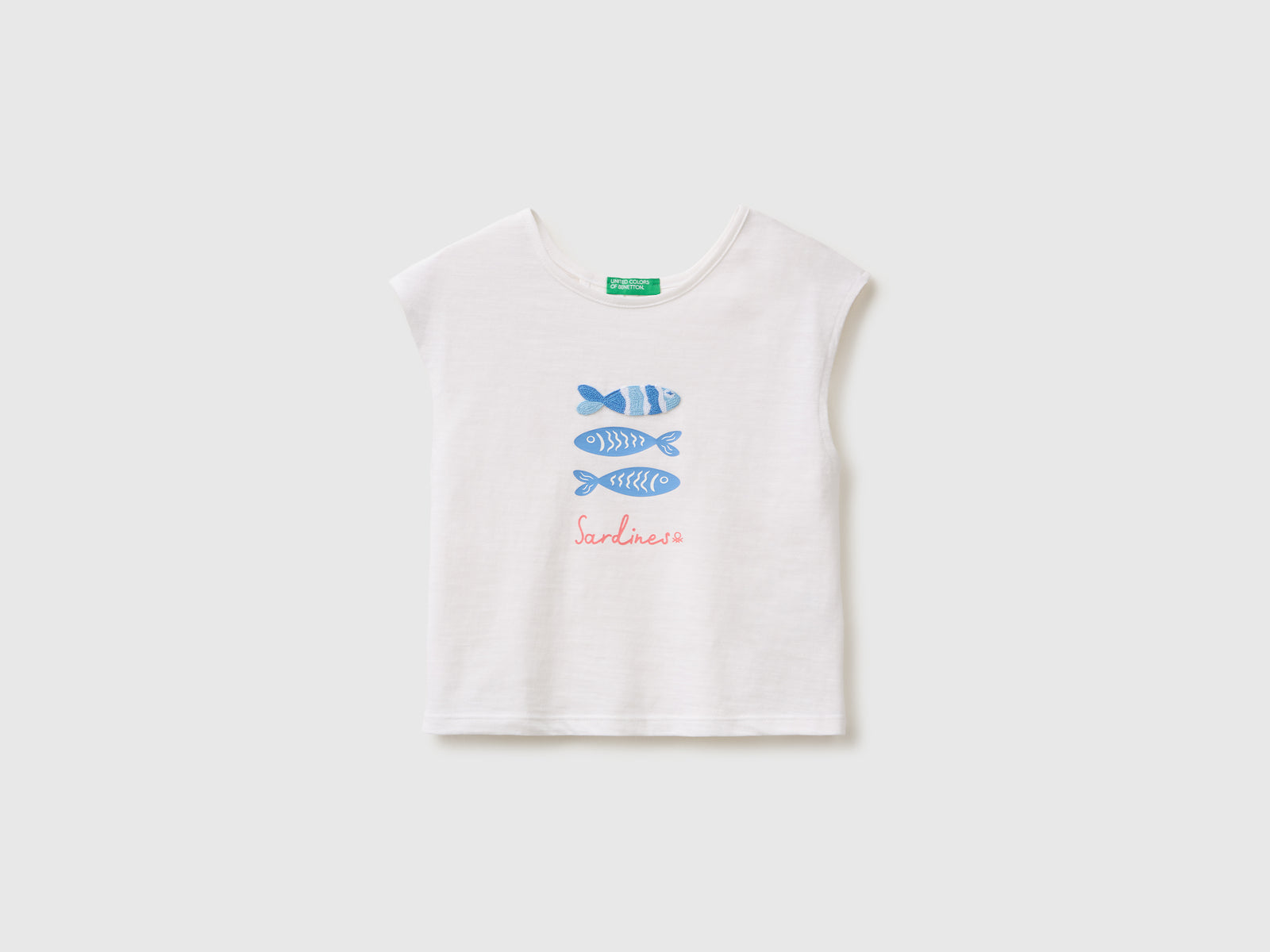 T-shirt com estampa e aplicações - ucb_image_FS