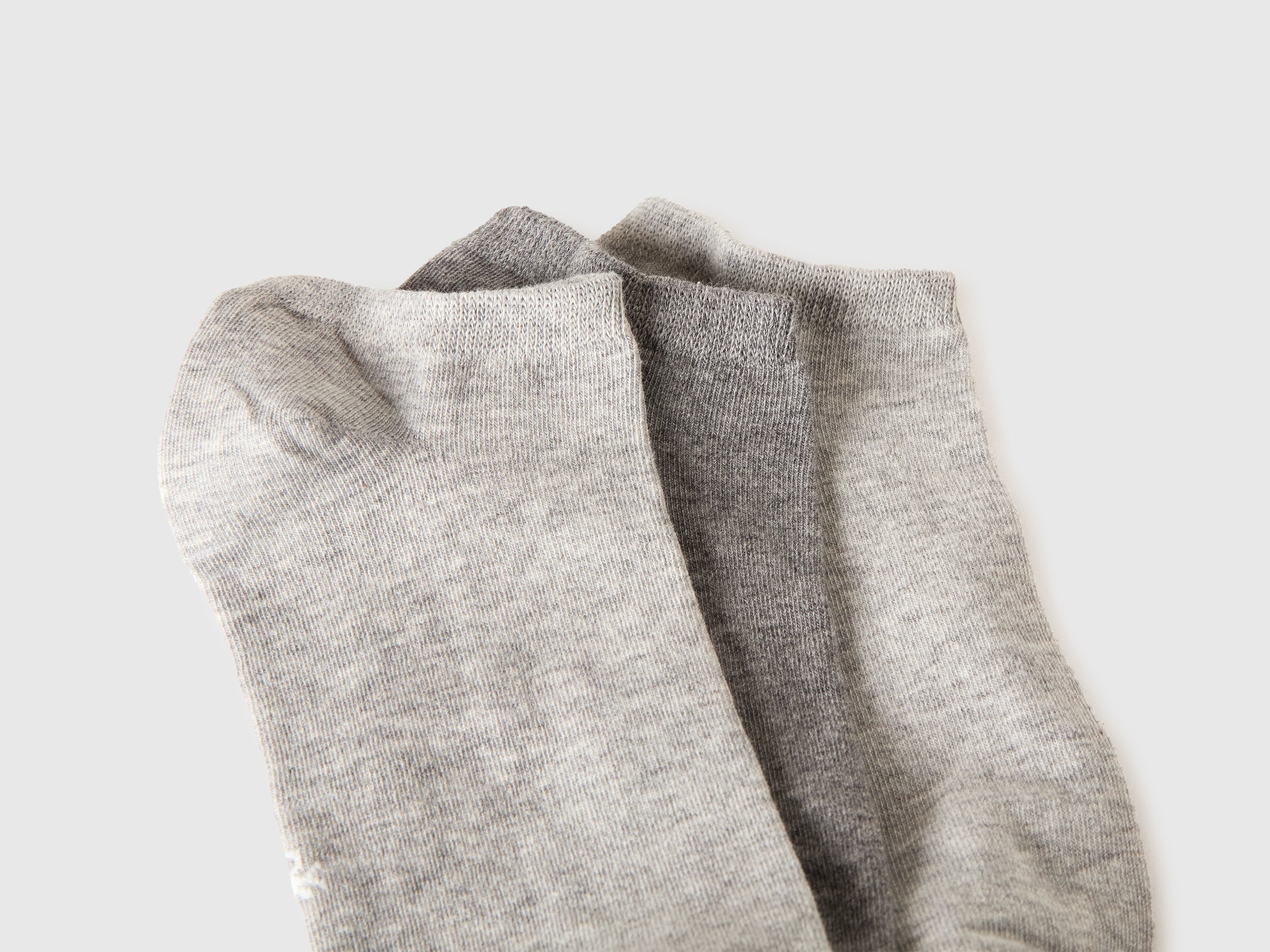 Three pairs of plain short socks - ucb_image_DS1