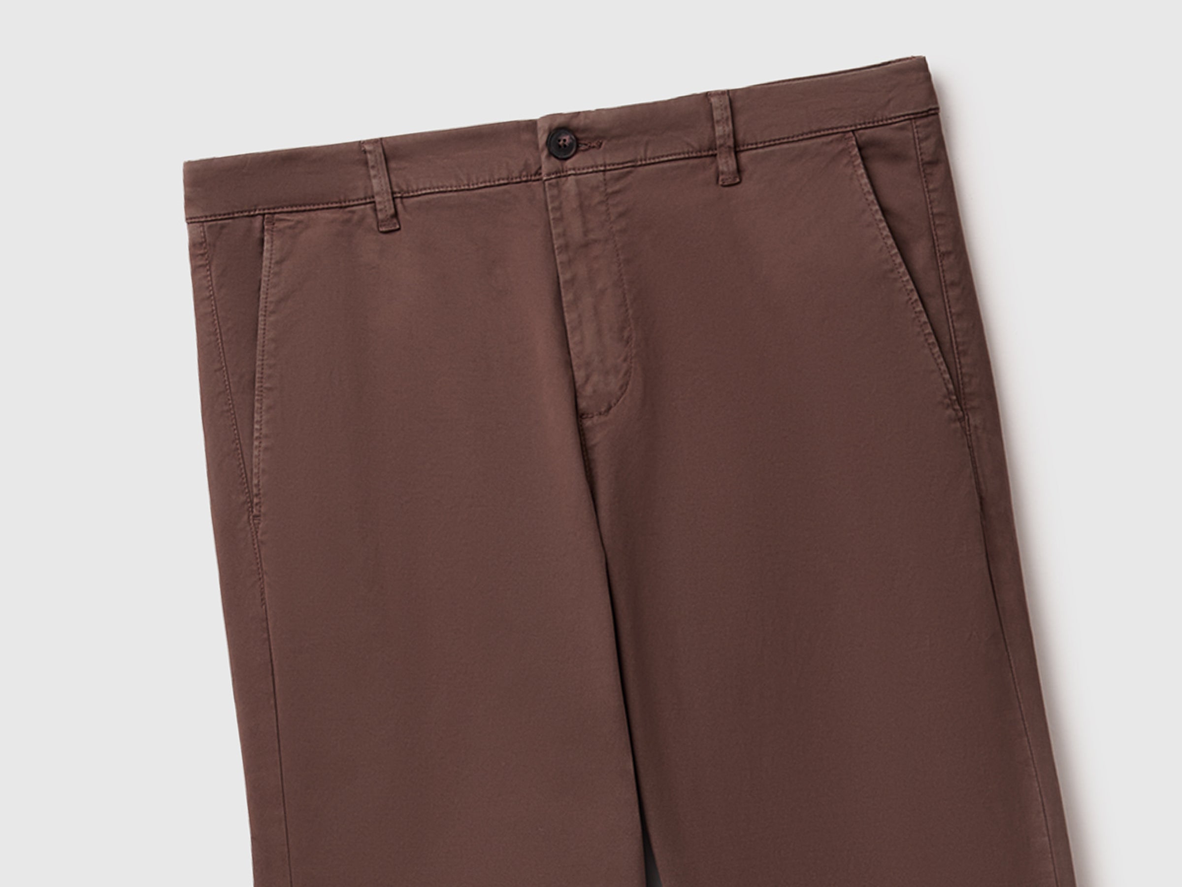 Chinos slim fit em algodão - ucb_image_FY