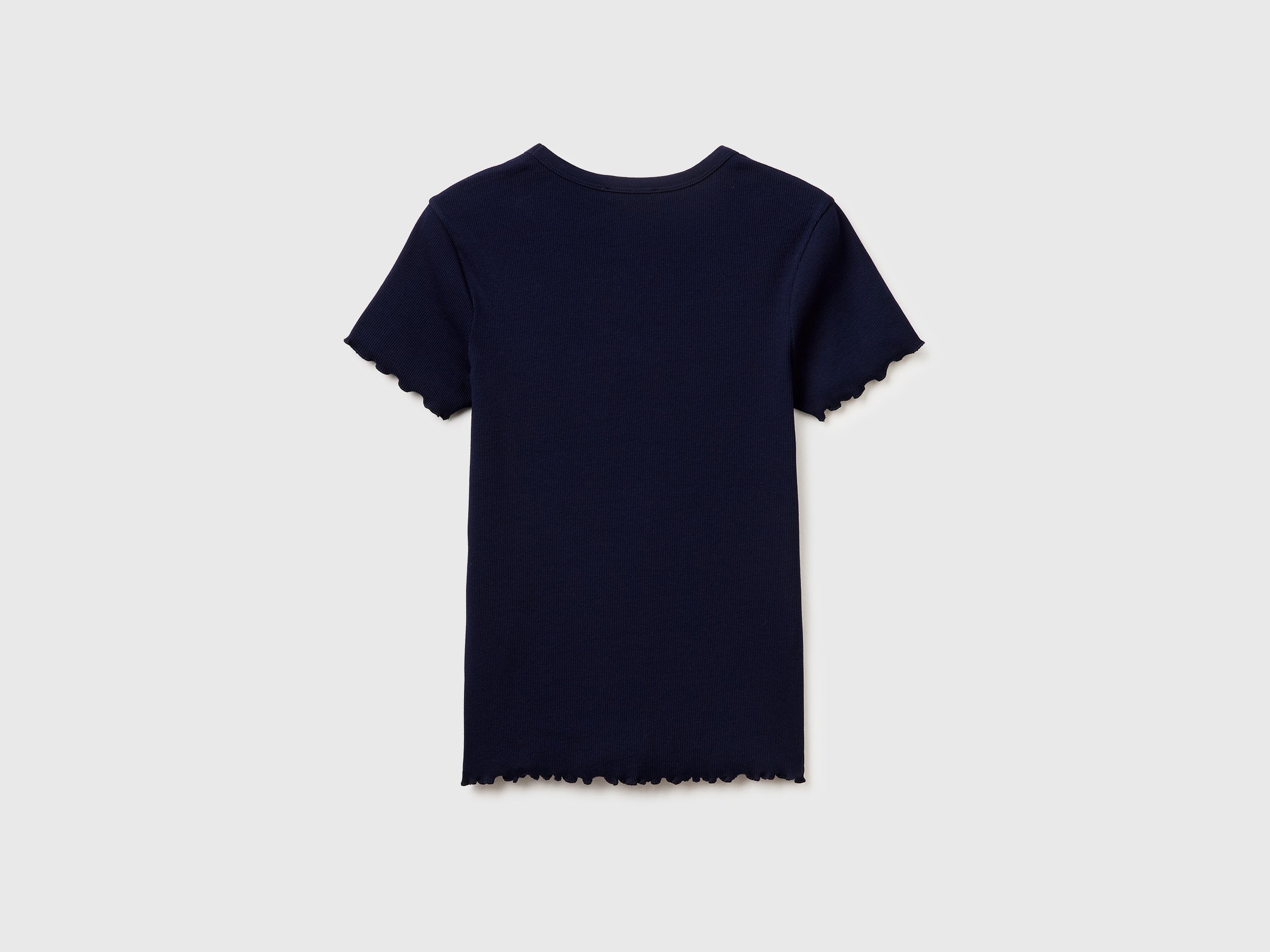 Ribbed V-neck T-shirt - ucb_image_BS