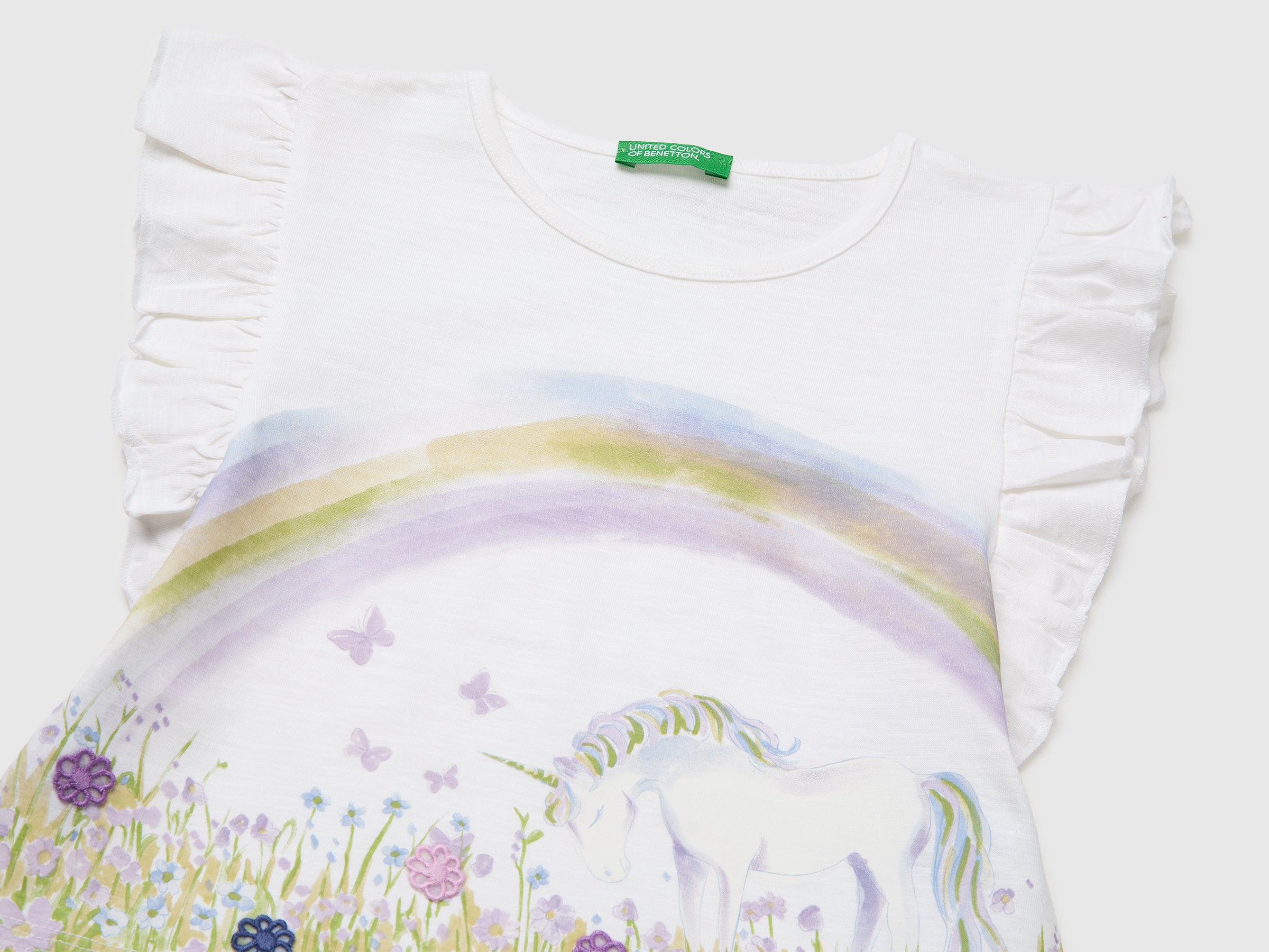 T-shirt cropped com estampa e bordado - ucb_image_DS1