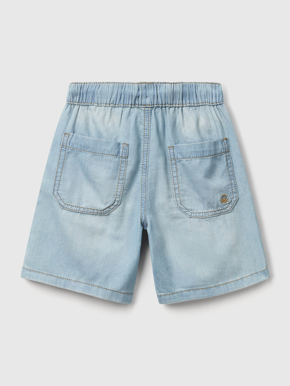 Bermuda shorts in chambray - ucb_image_BS