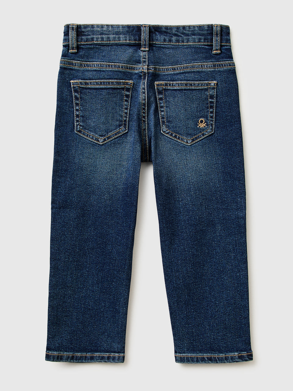Jeans loose fit com rasgos - ucb_image_BS
