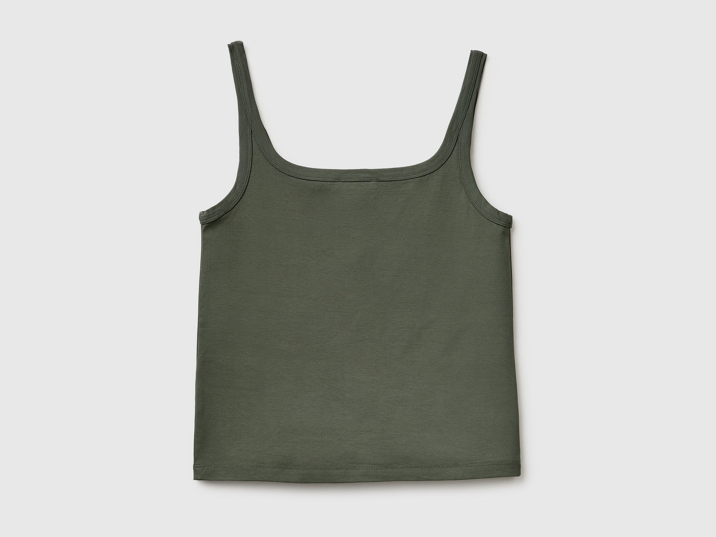 Slim-fit top - ucb_image_BS