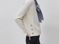 Cardigã trabalhado com botões - ucb_image_FY