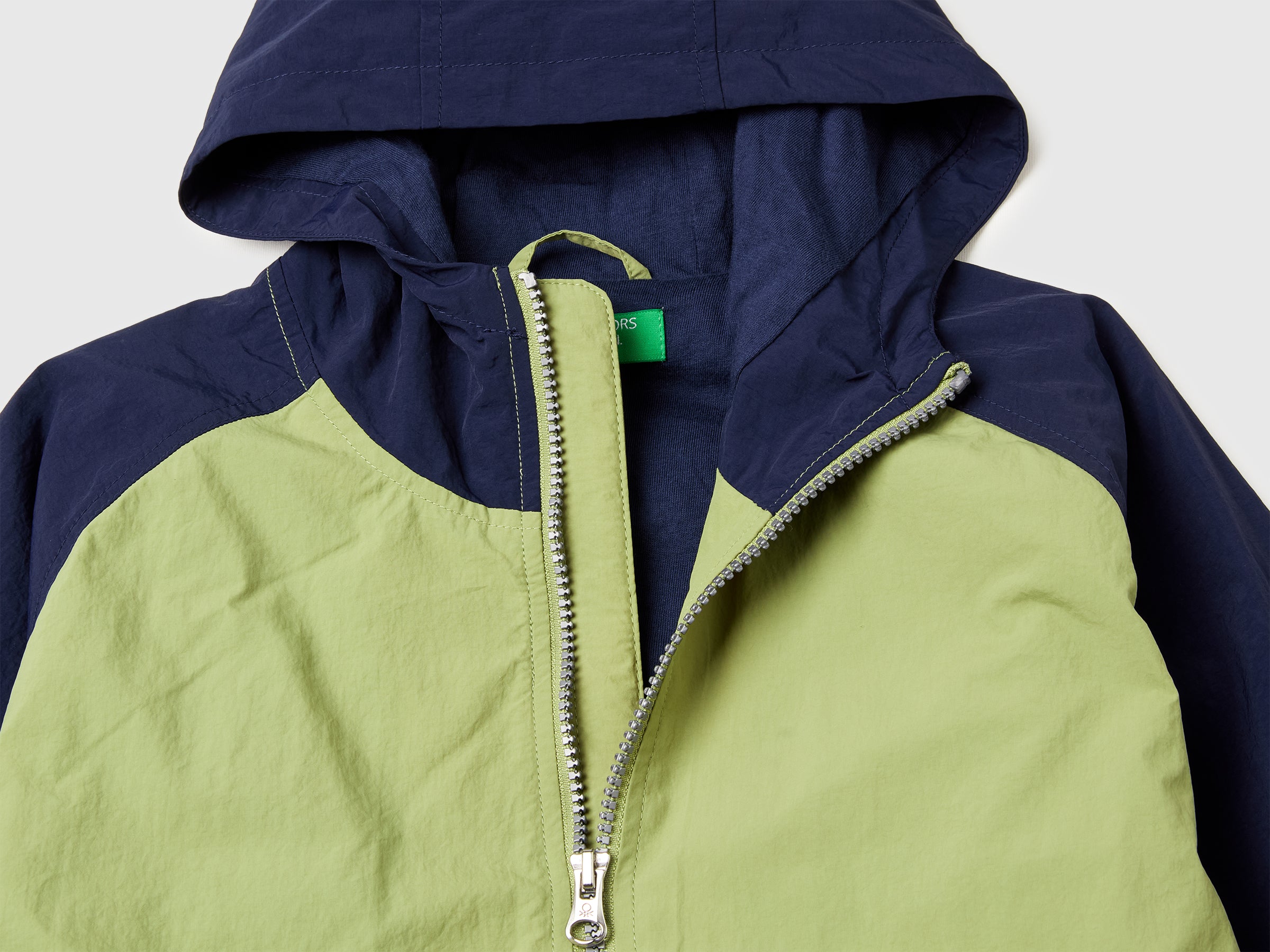 Nylon jacket - ucb_image_DS1