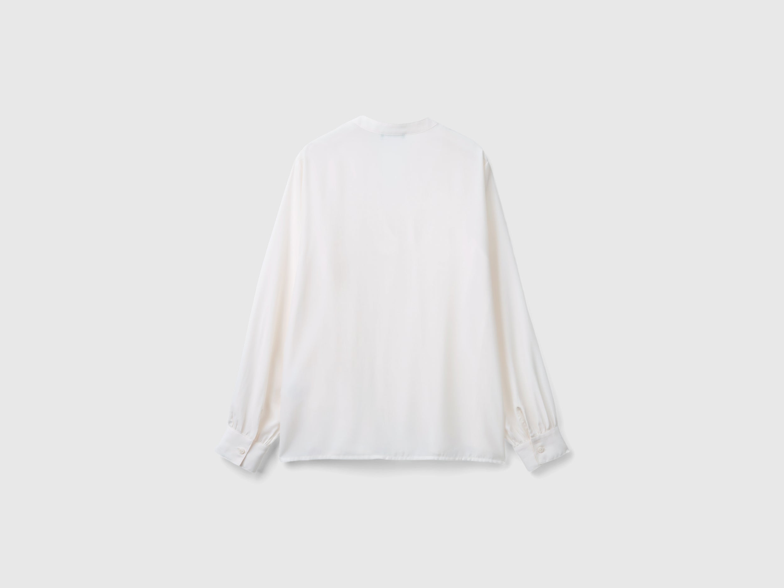 Camisa com carcela de botões - ucb_image_BS