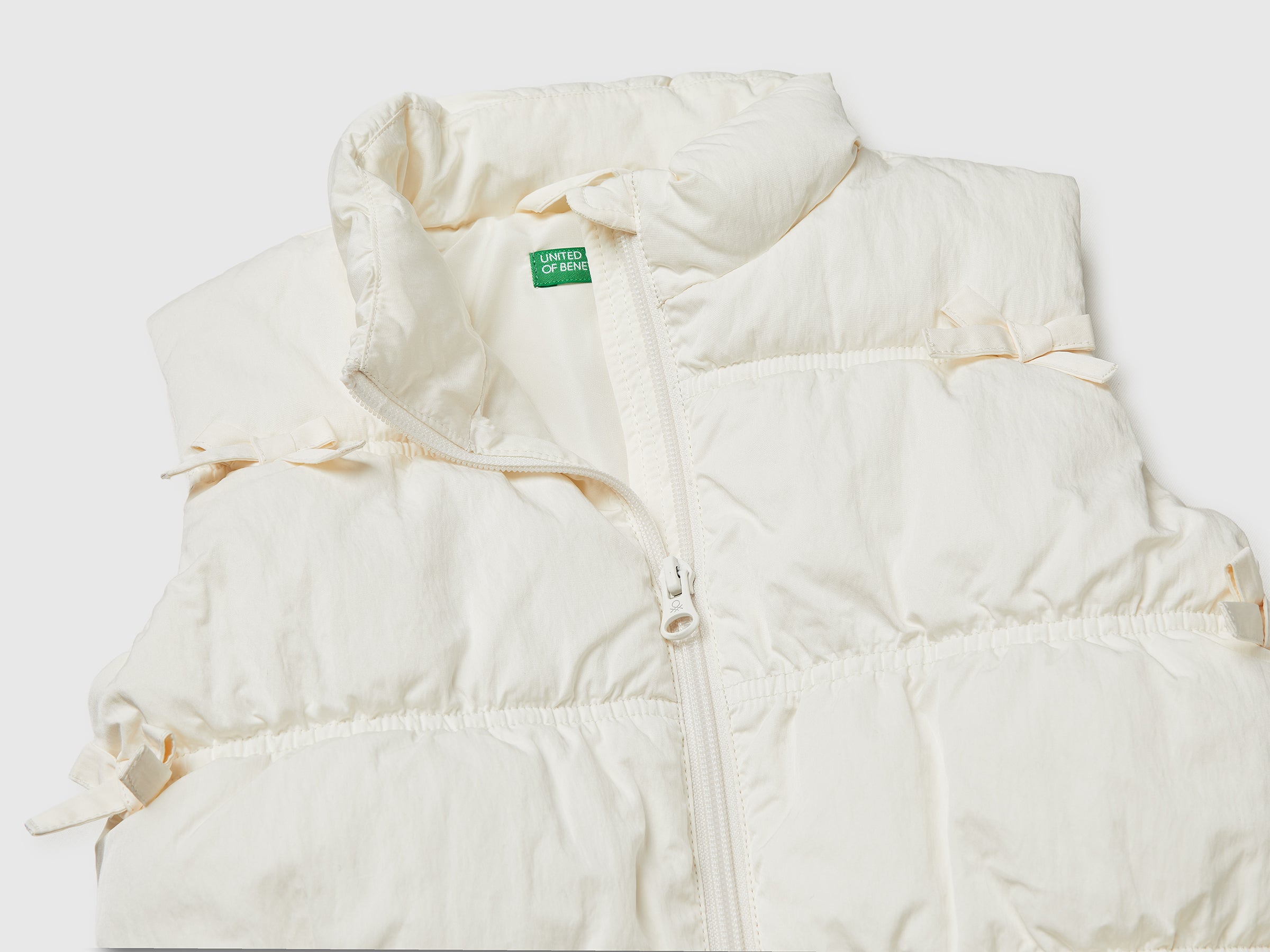 Padded vest with bows - ucb_image_DS1