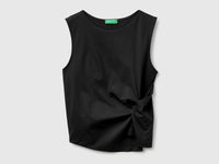 Top with knot - ucb_image_FS