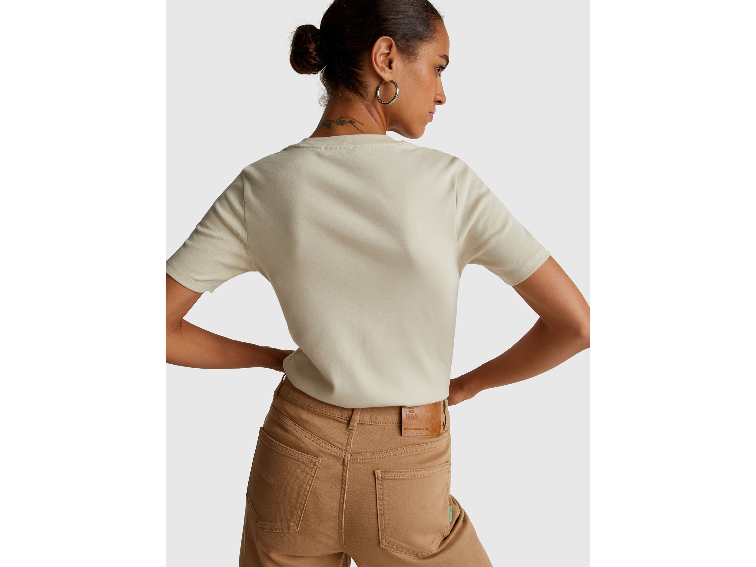 T-shirt de manga curta em algodão de fibra longa - ucb_image_B