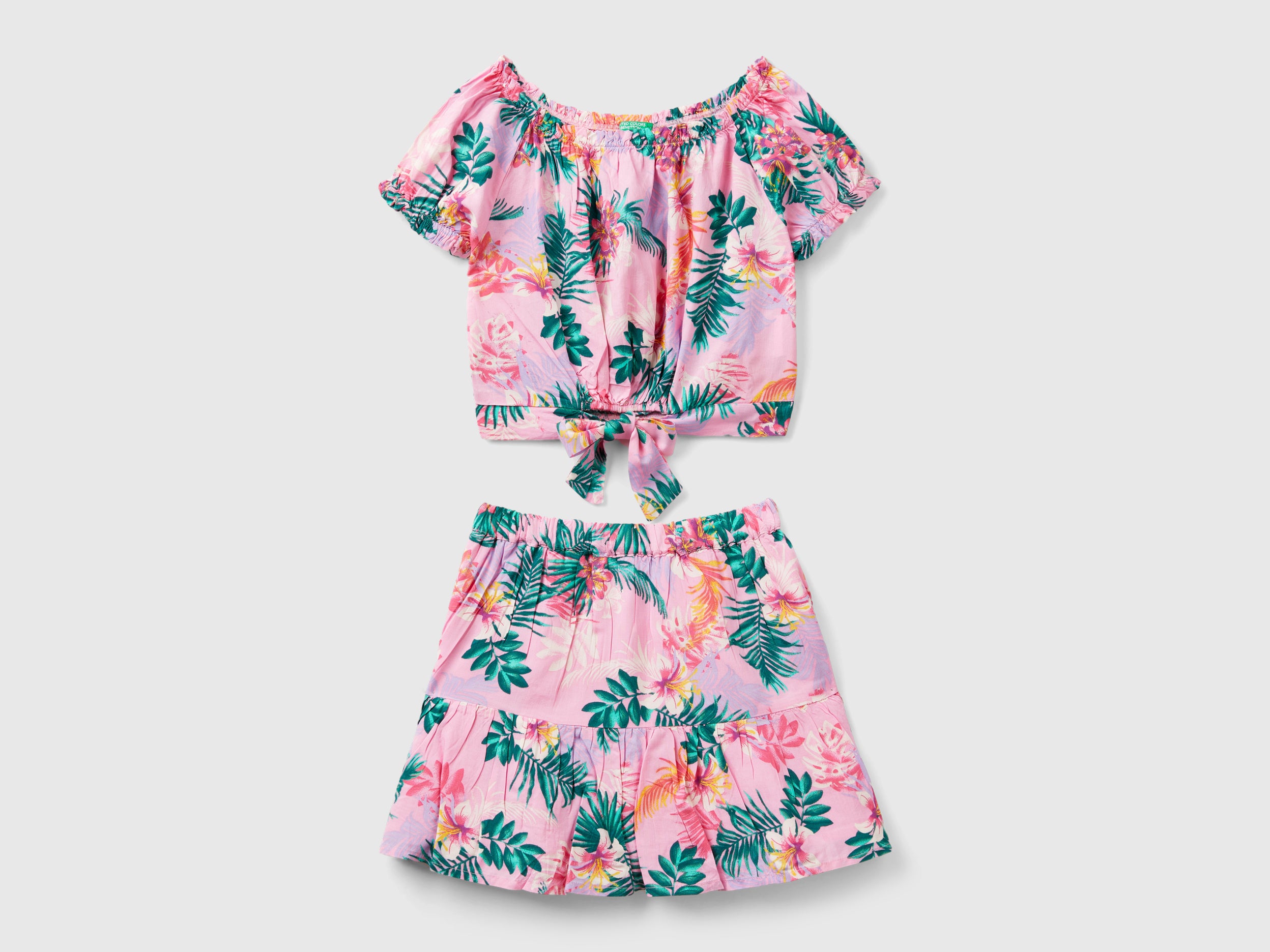 Conjunto top e saia às flores - ucb_image_FS