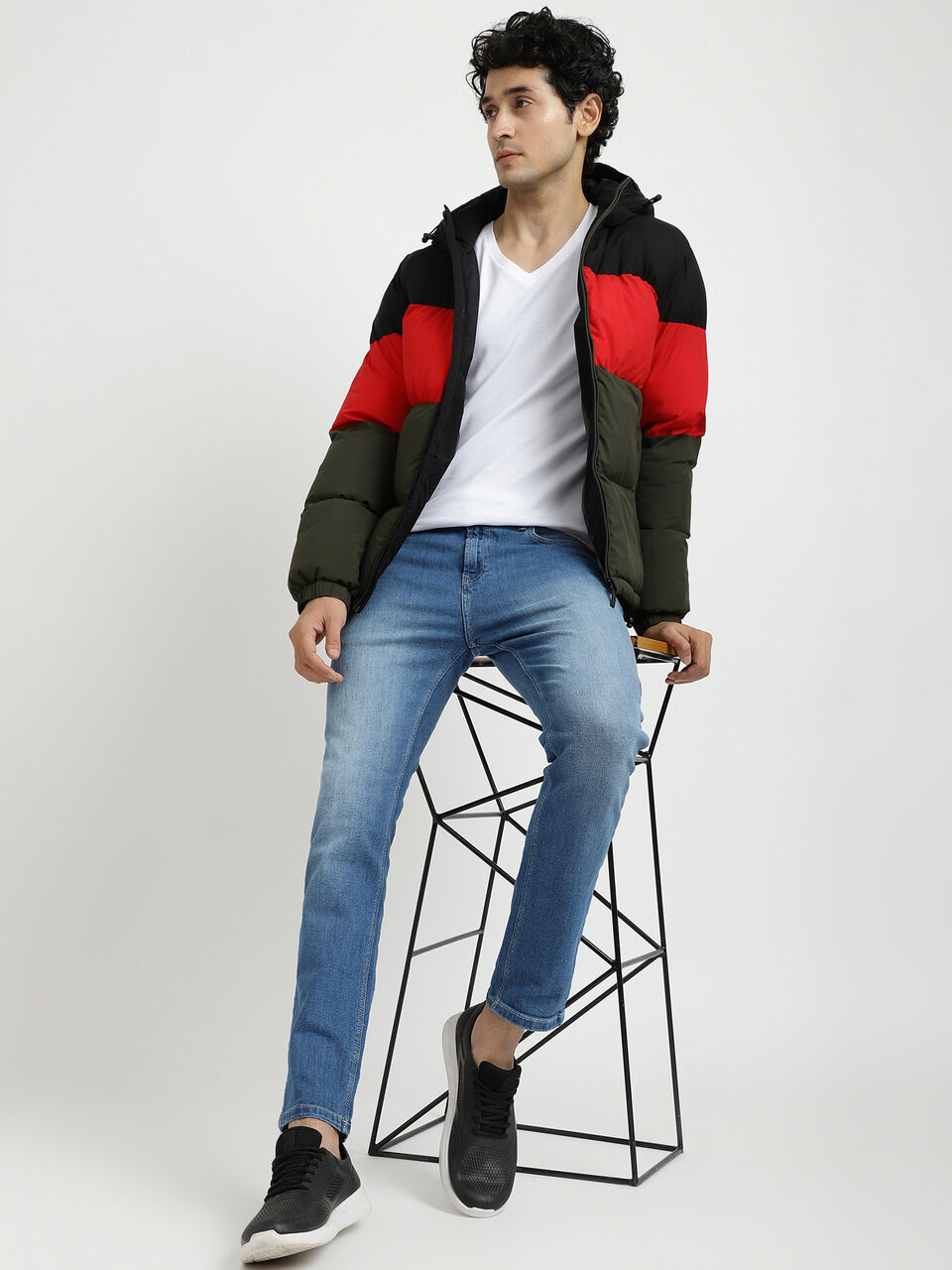 COLOR BLOCK HEAVY PUFFER JACKET image number null