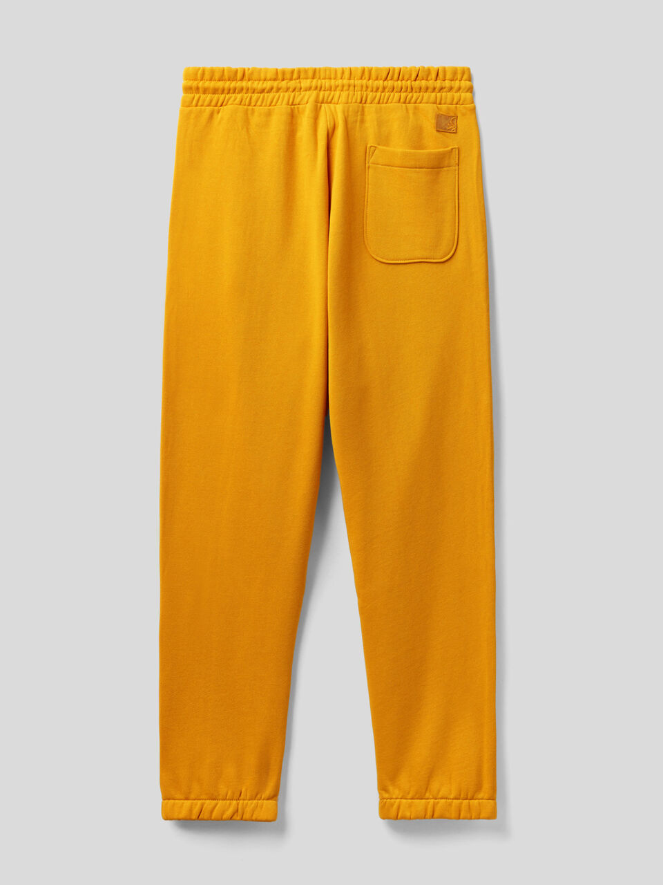 JOGGER image number null