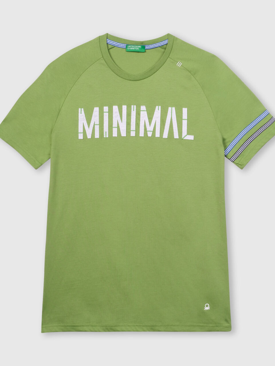 Minimal Tee image number null