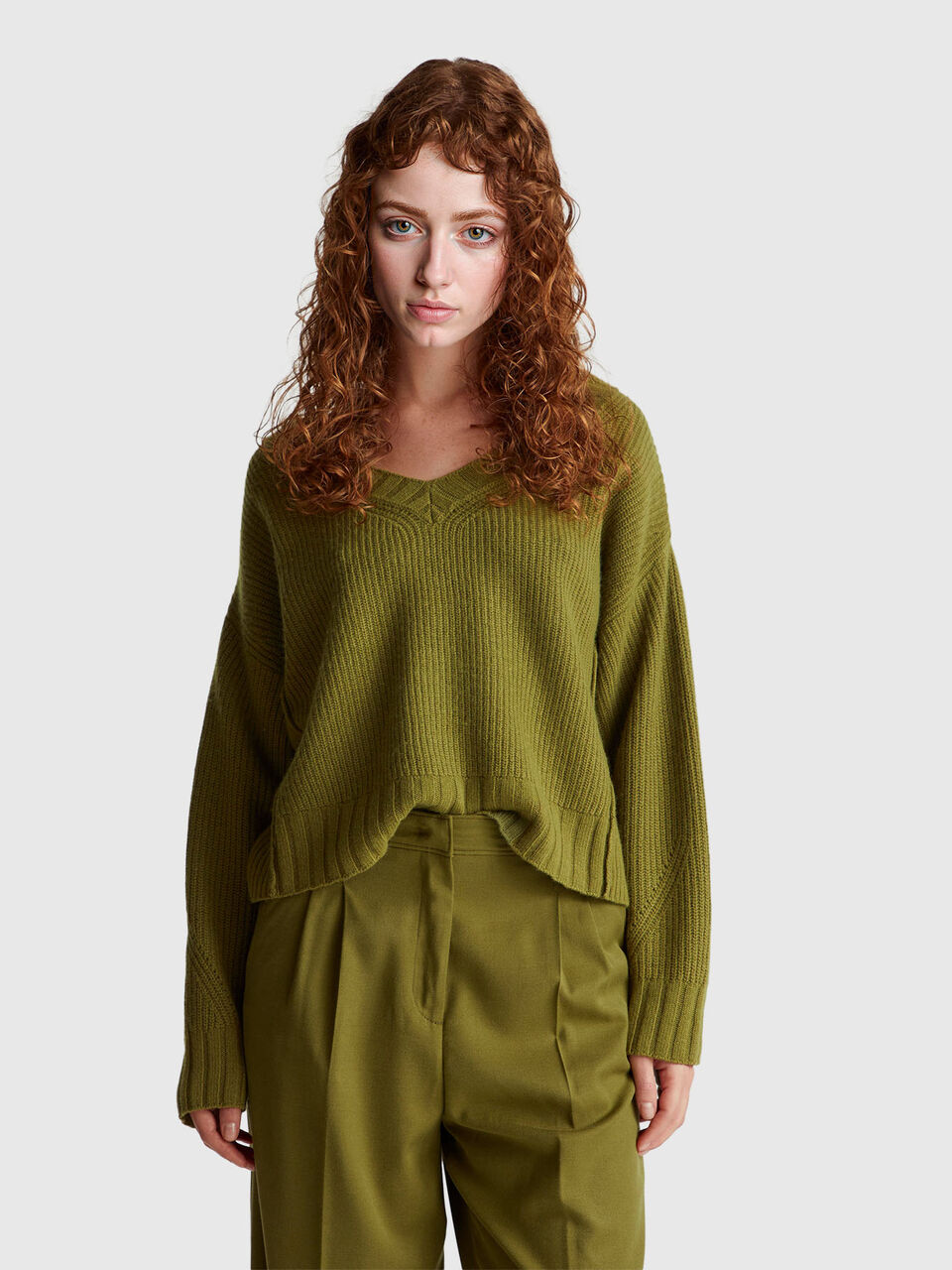 V NECK SWEATER L/S Women image number null