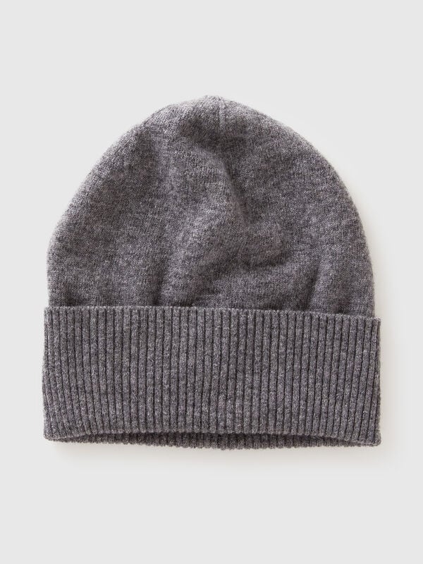 Dark gray hat in pure Merino wool Women