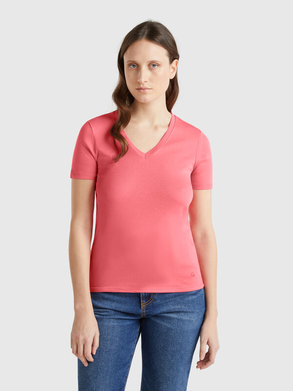 Fuchsia pure cotton t-shirt with V-neck Women