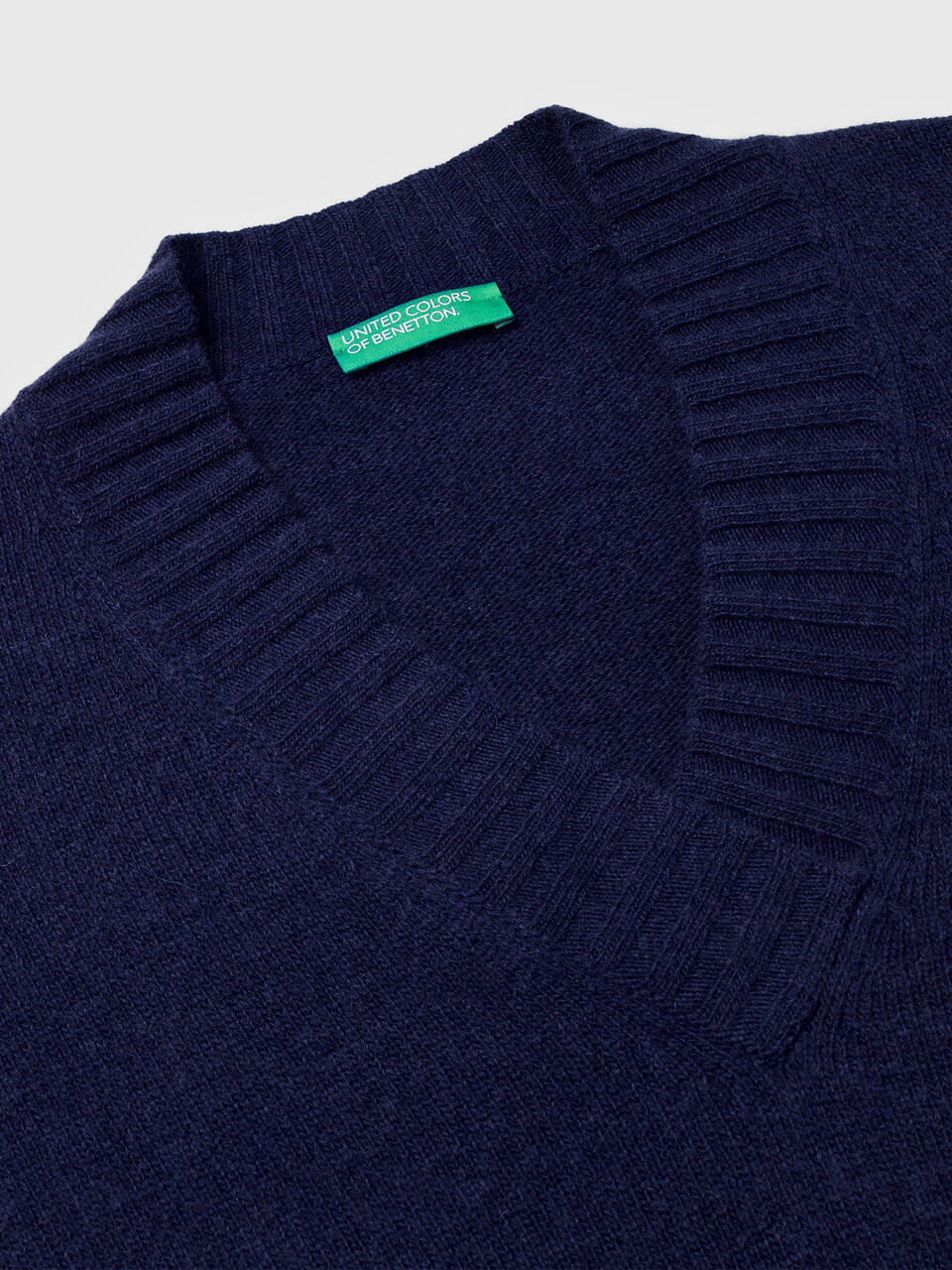 V NECK SWEATER L/S Women image number null
