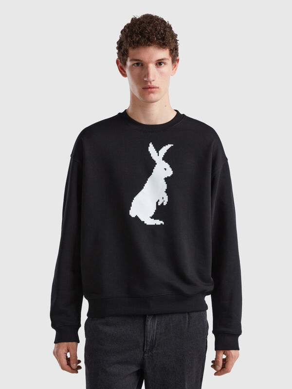 Sweatshirt with bunny print