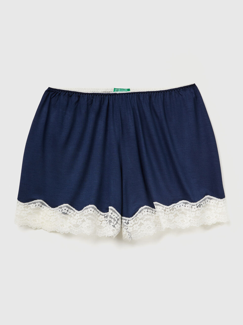 SHORTS Women image number 1