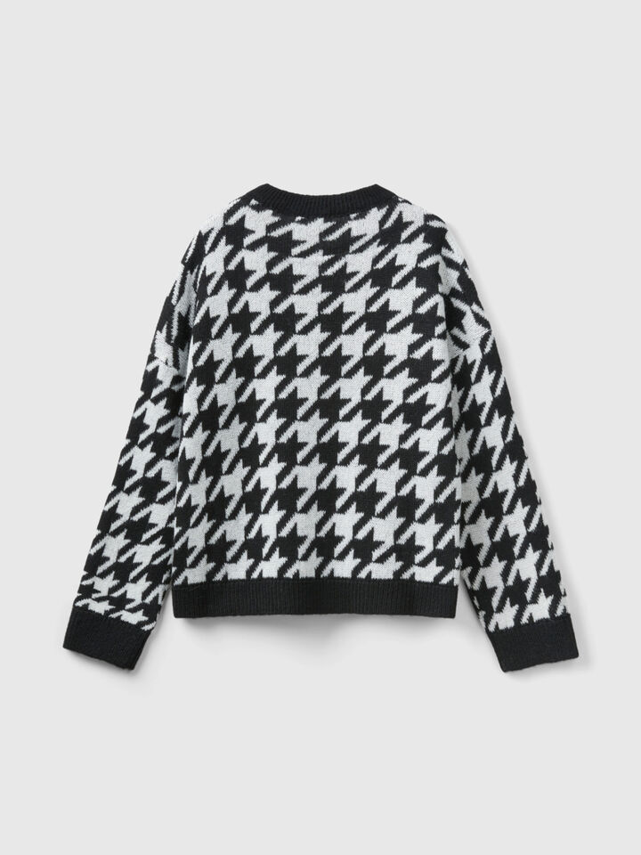 Houndstooth sweater image number 2