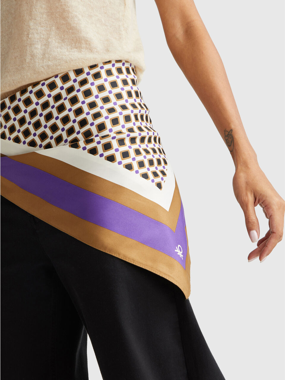 SQUARE SCARF Women image number null