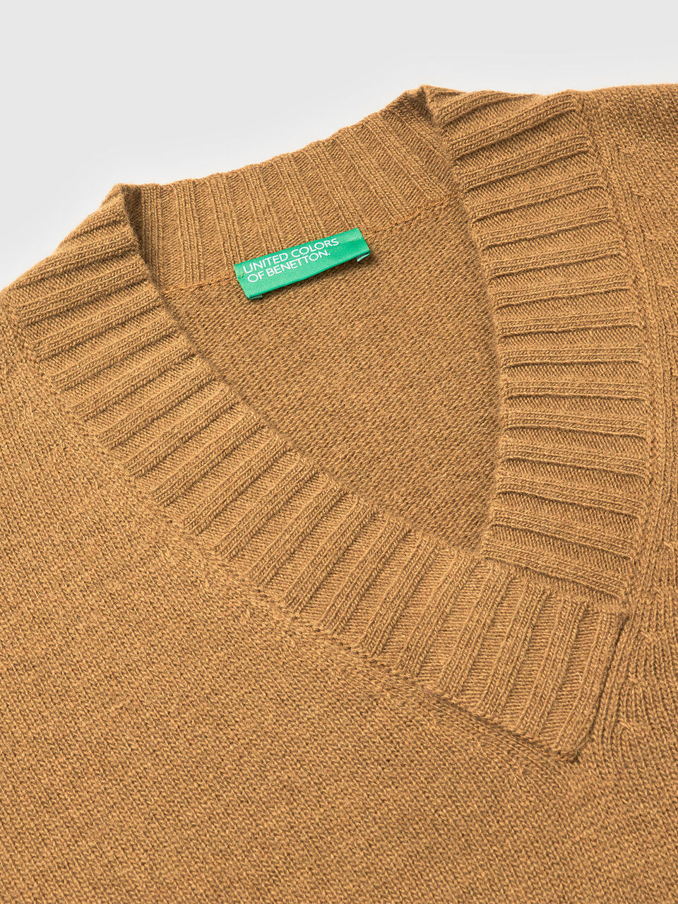 V NECK SWEATER L/S Women image number null