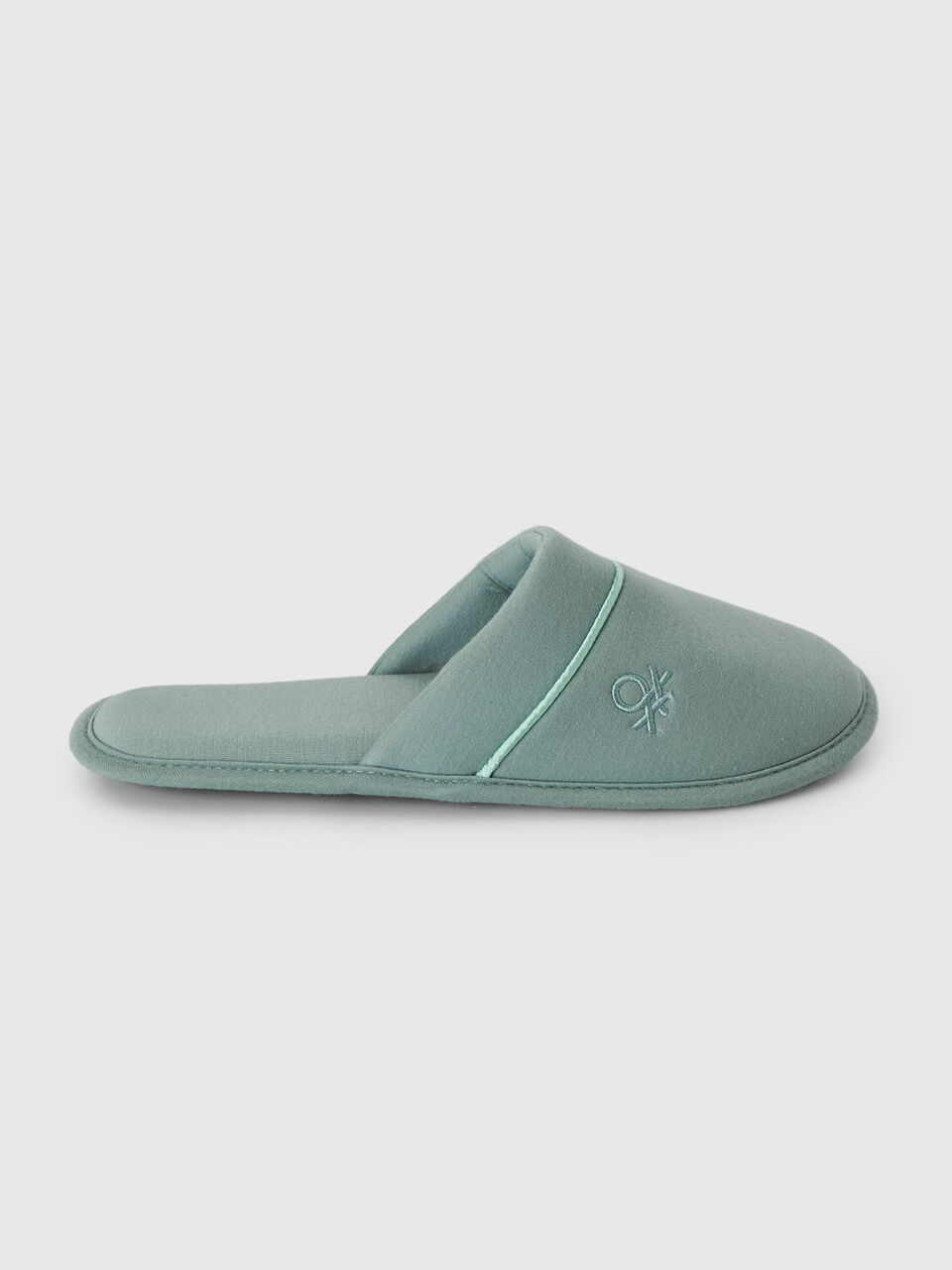SLIPPERS image number null