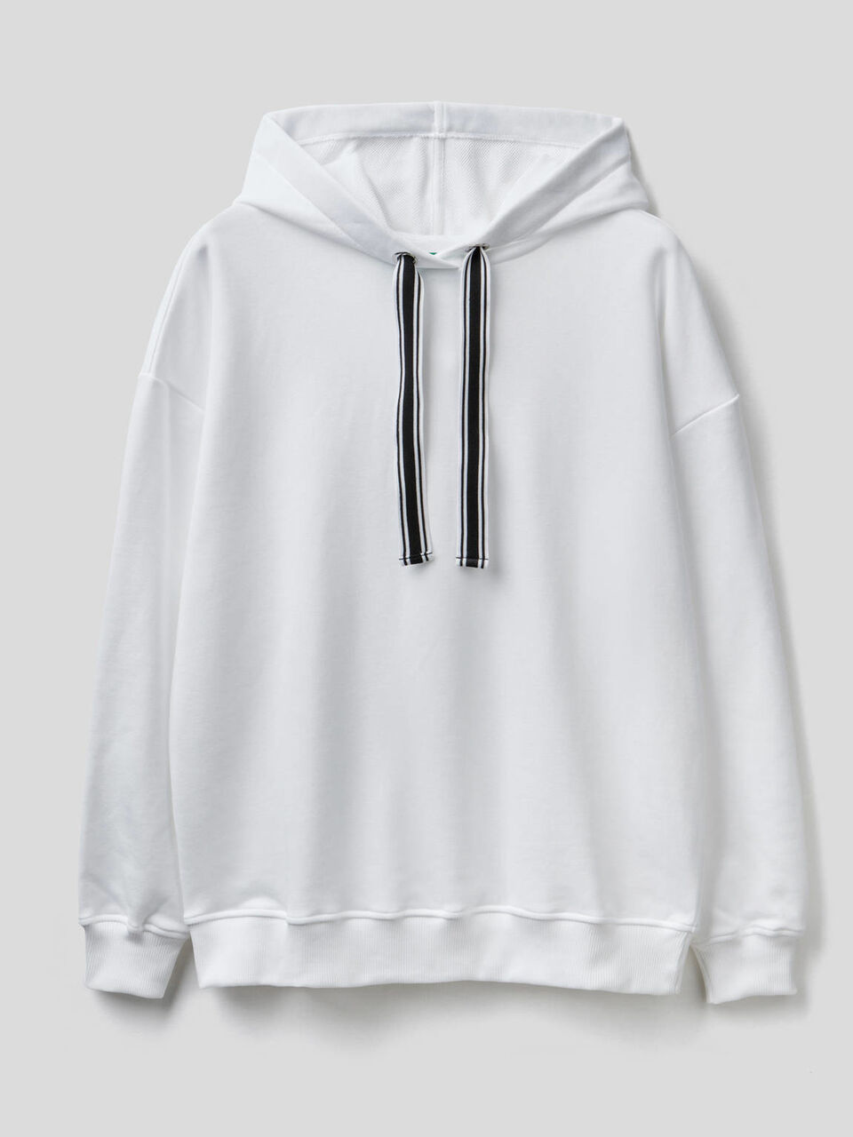 Hoodie image number null