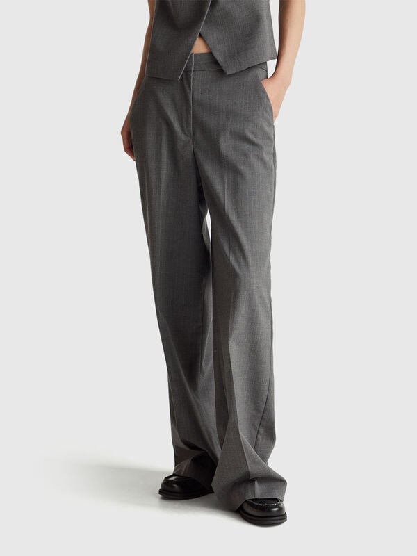 Gray pinstripe wide-leg trousers Gray pinstripe wide-leg trousers Women