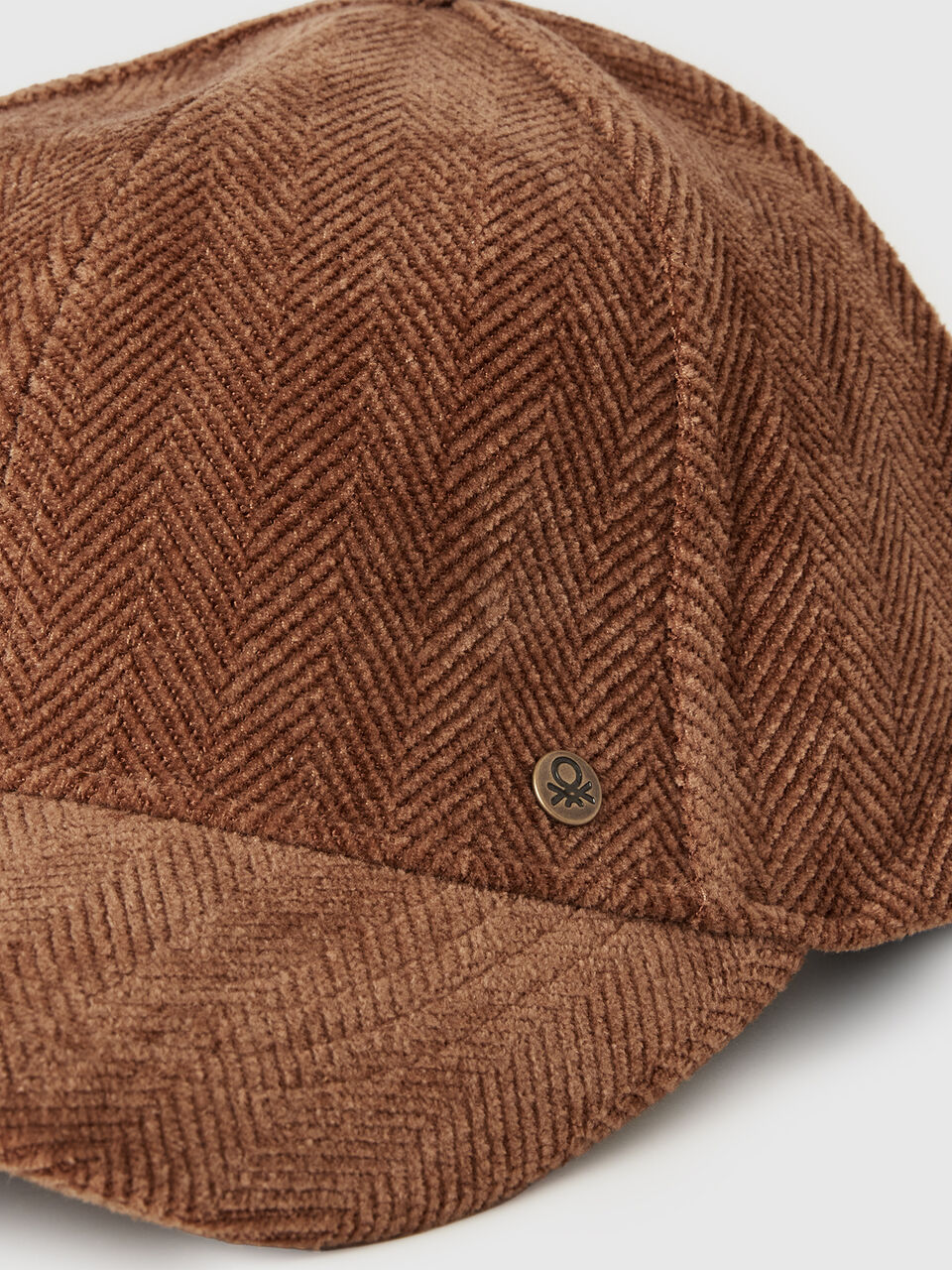 CAP WITH VISOR Women image number null