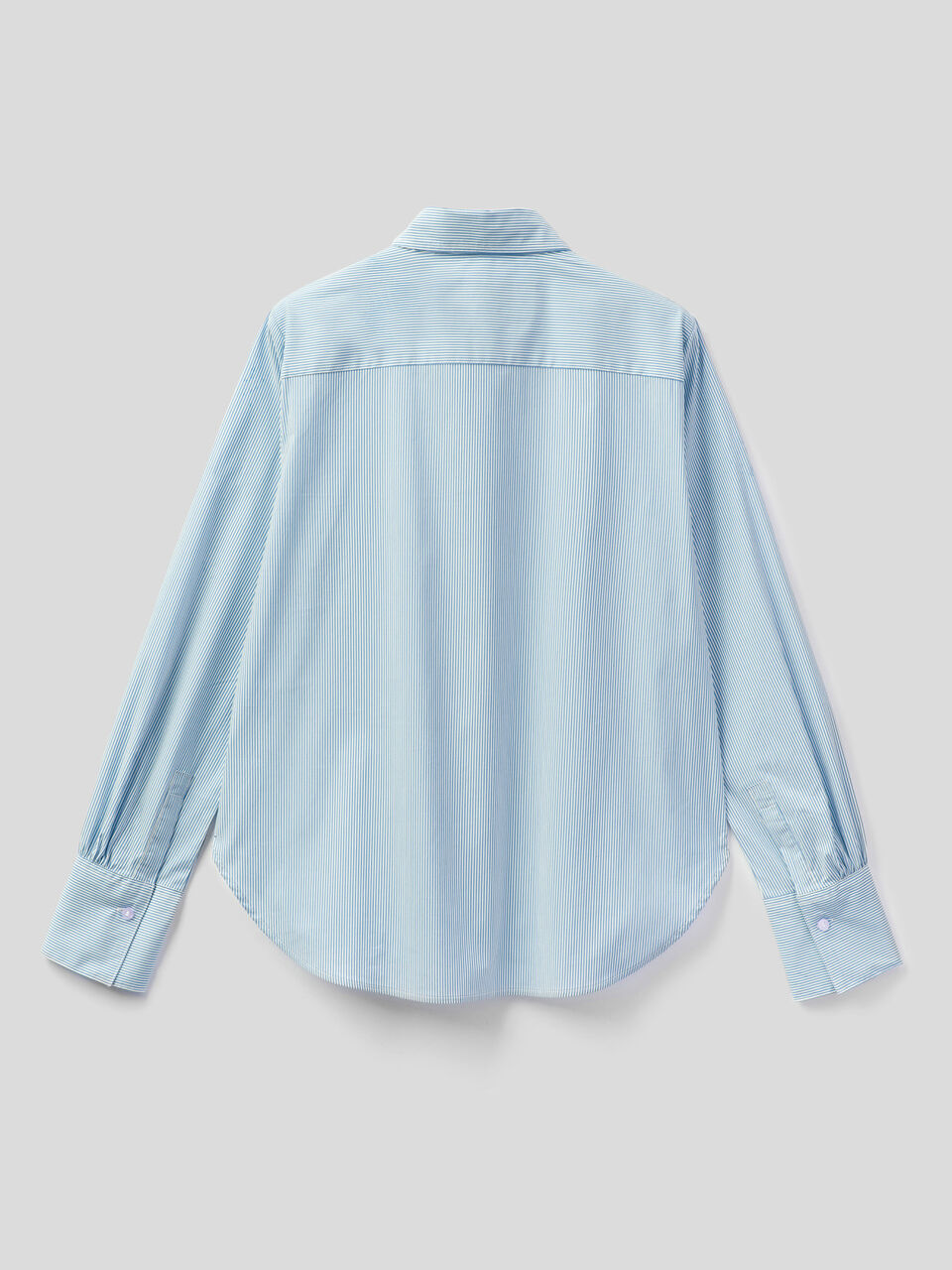 Shirt with bow image number 2