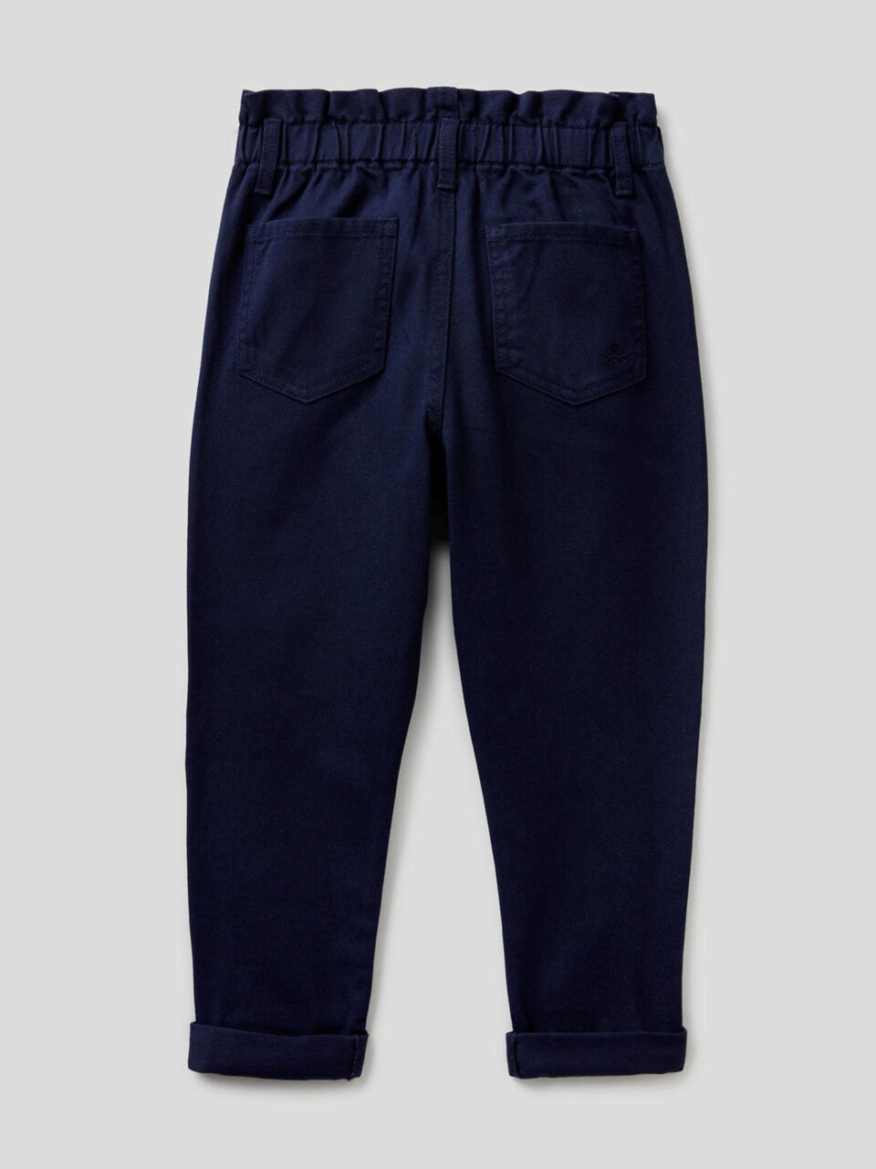 Paperbag trousers in organic cotton image number 2