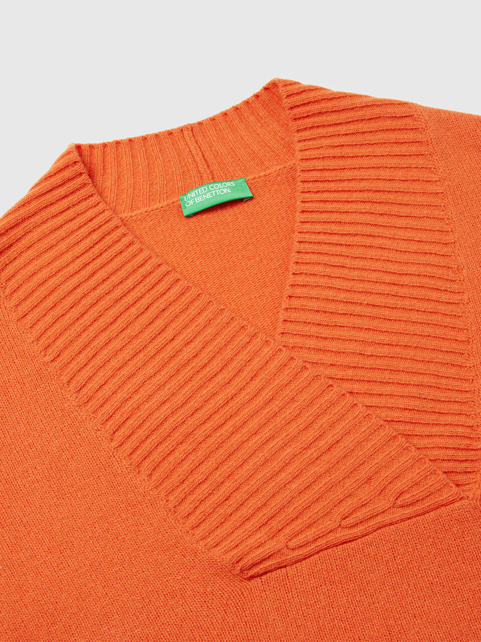 V NECK SWEATER L/S Women image number null