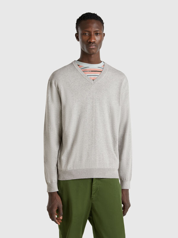 Pure cotton sweater with V-neck Men