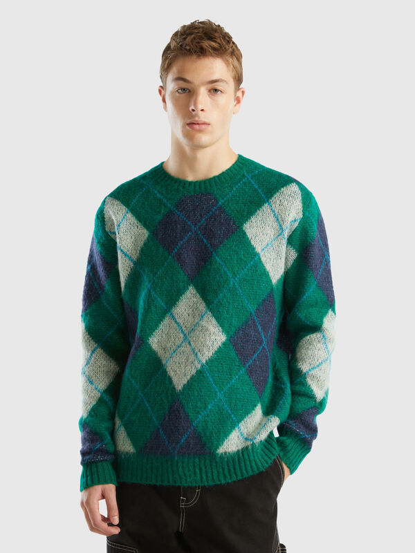 Jacquard sweater with diamonds