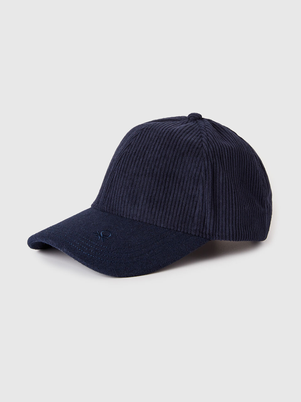 CAP WITH VISOR Men image number null