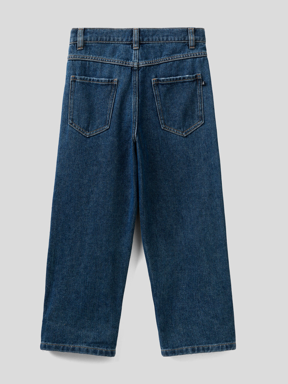 Slouchy jeans in "Eco-Recycle" denim image number 2