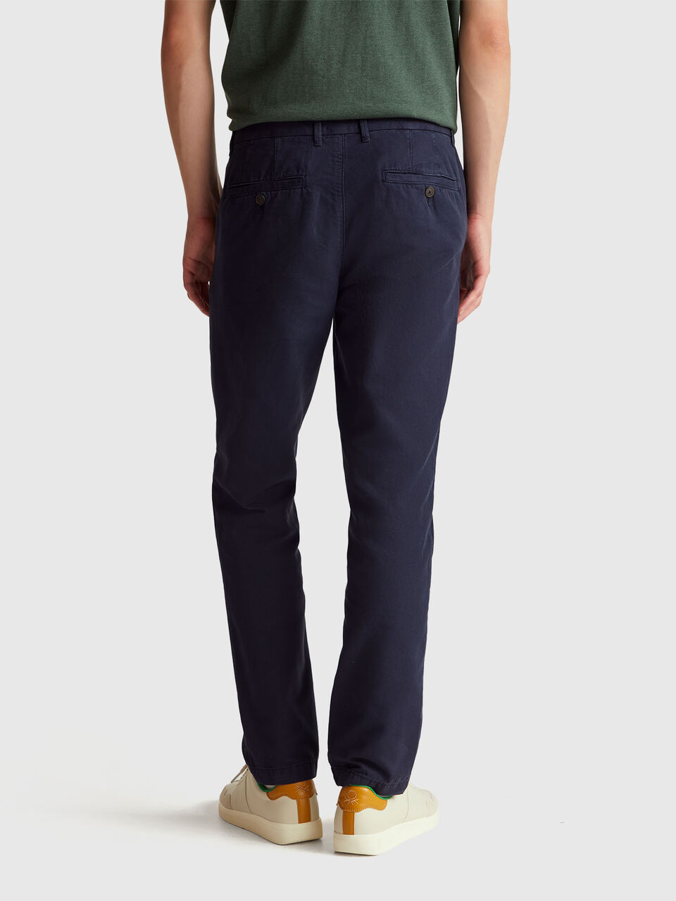 TROUSERS Men image number null