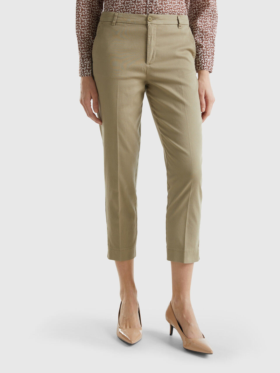 Cropped top chinos womens